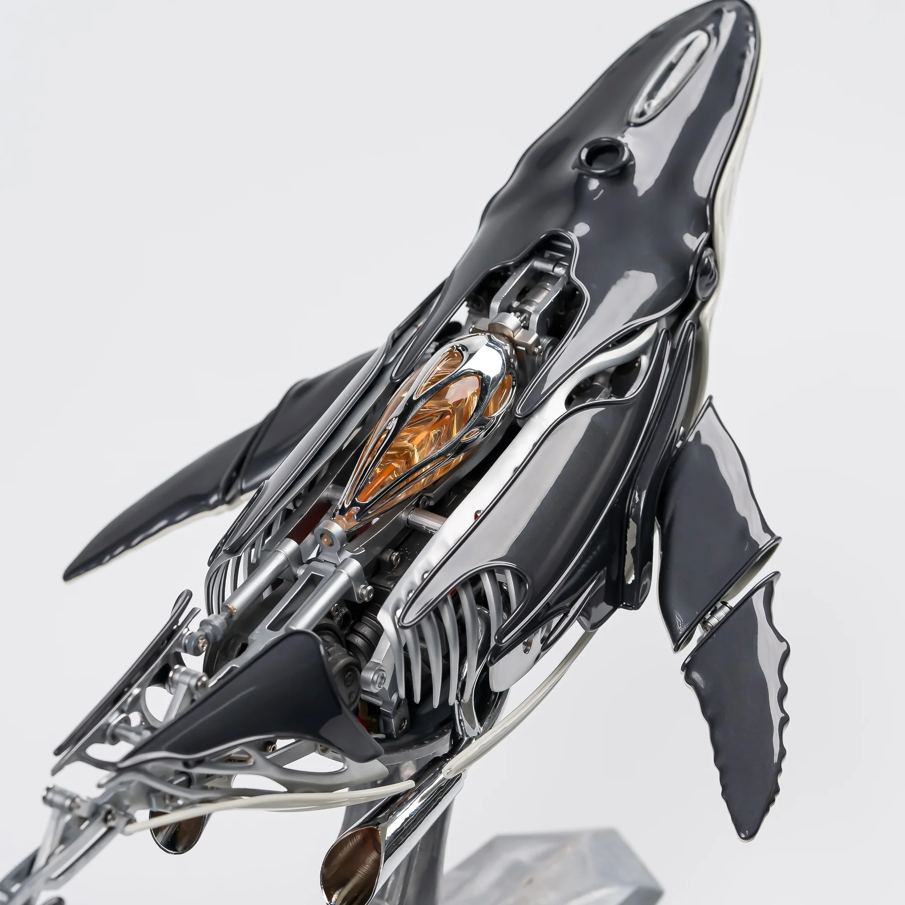 Humpback Whale Mechanical Metal 3D Puzzle Kit