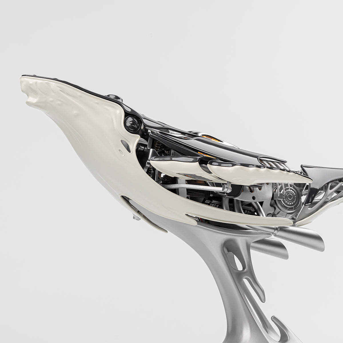 Humpback Whale Mechanical Metal 3D Puzzle Kit